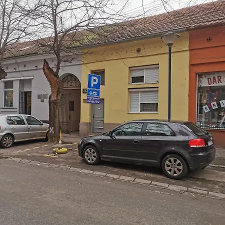 Apartman Azra Kikinda 外观 照片
